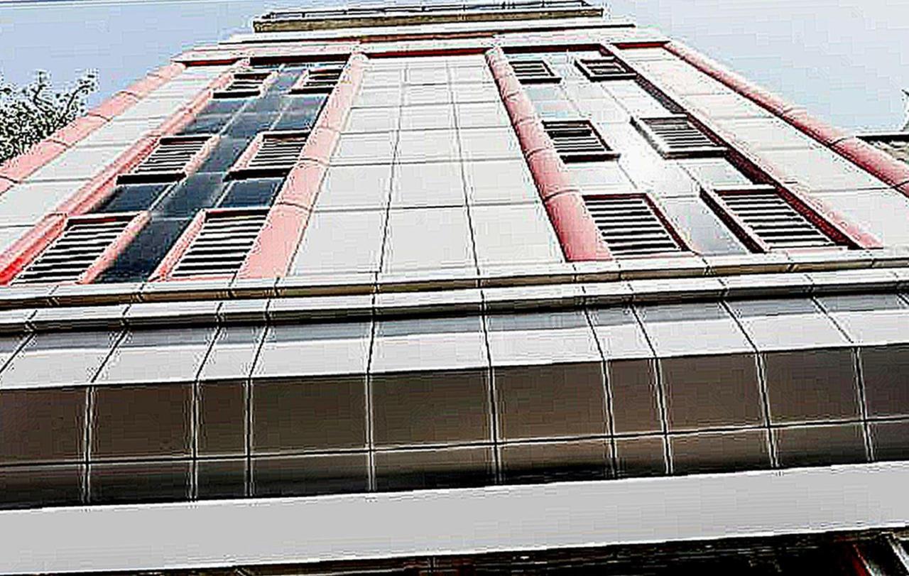 Oyo 79765 Hotel Samrat לקנאו מראה חיצוני תמונה